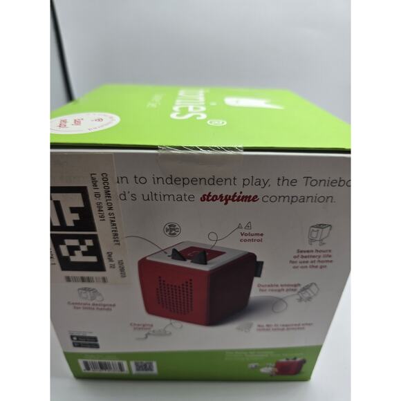 Tonies Cocomelon Toniebox Audio Player Starter Set with JJ (10002660) - NEW™ - Picture 3 of 5